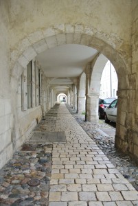 Les pavés de la rue de l'Escale