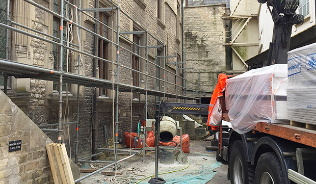 Chantier de restauration de l'Hôtel de Than à Caen : Les premières images